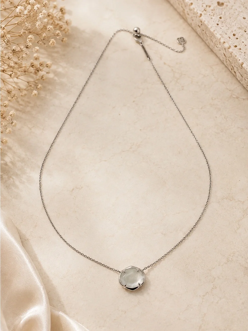 Kendra Scott Henley Pendant Necklace - Ivory/Silver
